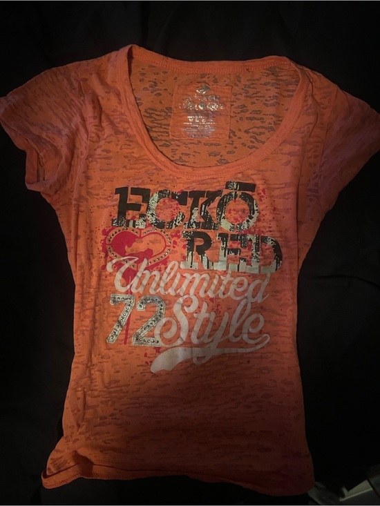 Tops - Vintage Ecko Graphic Tee with Metallic Accent